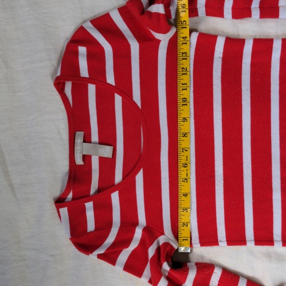 Banana Republic Sweater - Picture 5 of 6